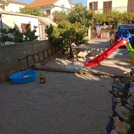 Andrija Apartman *