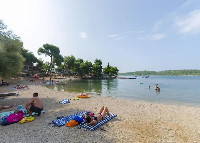 Andrija Apartamento Pirovac