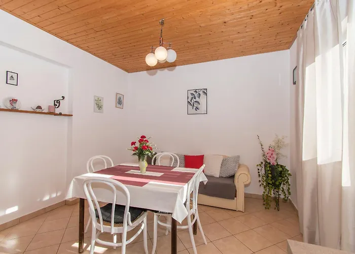 Andrija Apartamento *