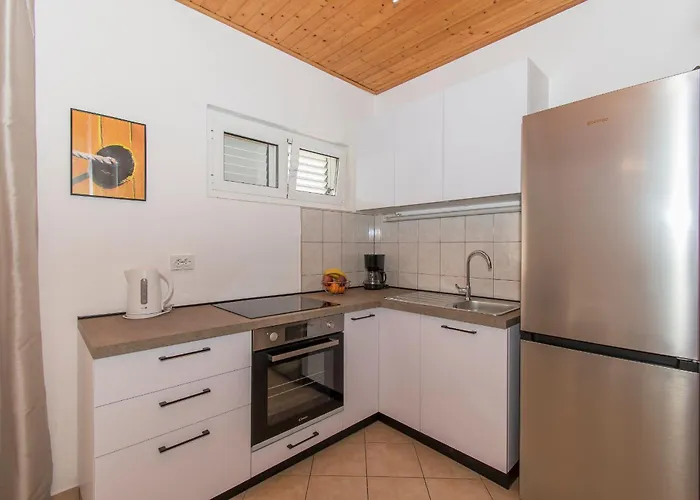 Andrija * ピロヴァッツ