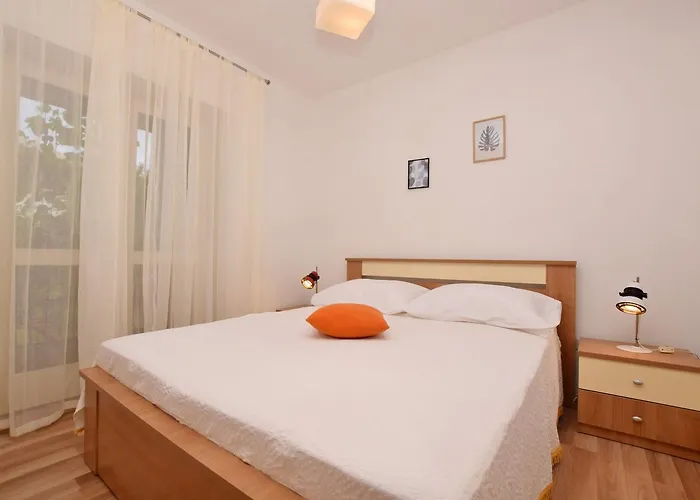 Andrija Apartamento Pirovac