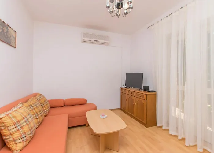 Andrija Apartamento Pirovac